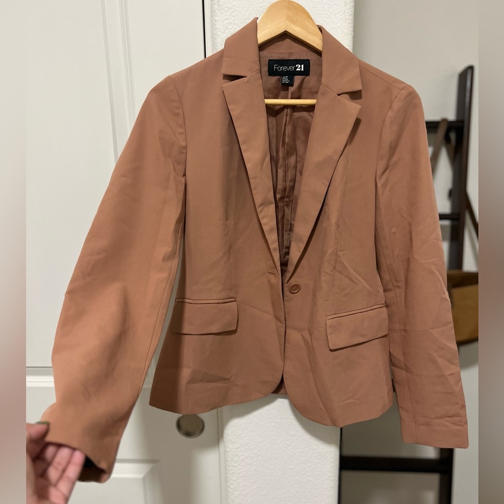 FOREVER 21 Nude Blazer